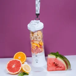 CHiATO blendPLAY Travel kannettava tehosekoitin – 600 ml, 150 W, valkoinen