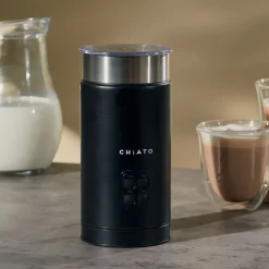 CHiATO milkPLAY sähköinen maidonvaahdotin – musta
