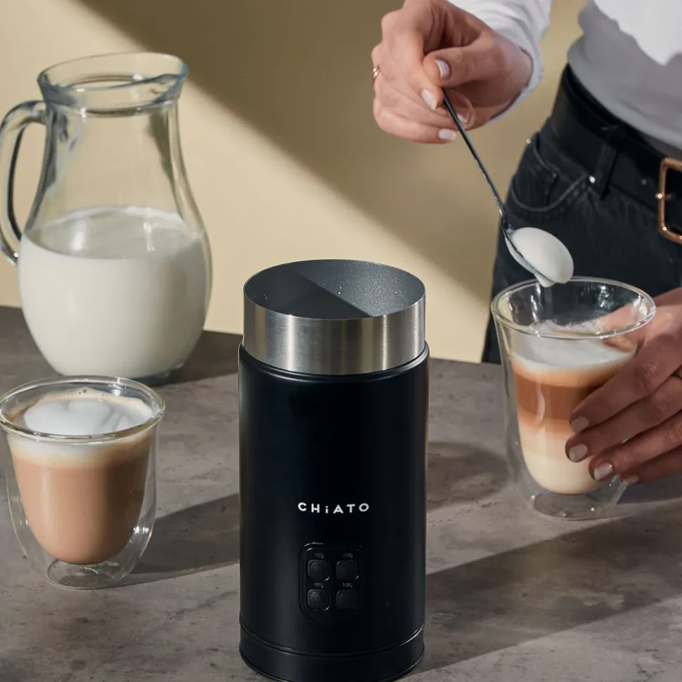 CHiATO milkPLAY sähköinen maidonvaahdotin – musta