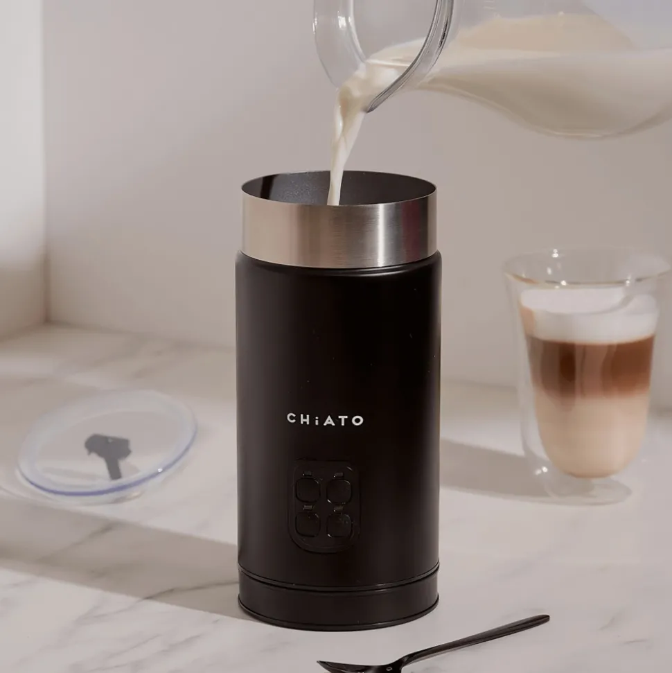 CHiATO milkPLAY sähköinen maidonvaahdotin – musta