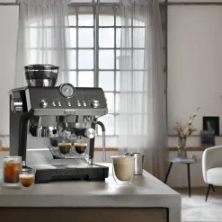 De’Longhi La Specialista Opera coffee machine EC9555.BK