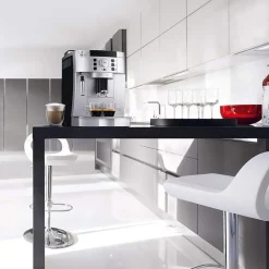 DeLonghi Magnifica S ECAM22.110.SB kahviautomaatti – hopeanmusta