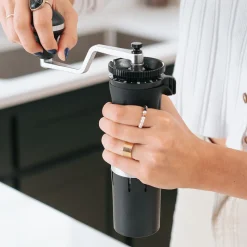 Flair Espresso Royal käsikäyttöinen kahvimylly – musta