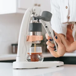Flair PRO 2 manuaalinen espressokeitin – valkoinen
