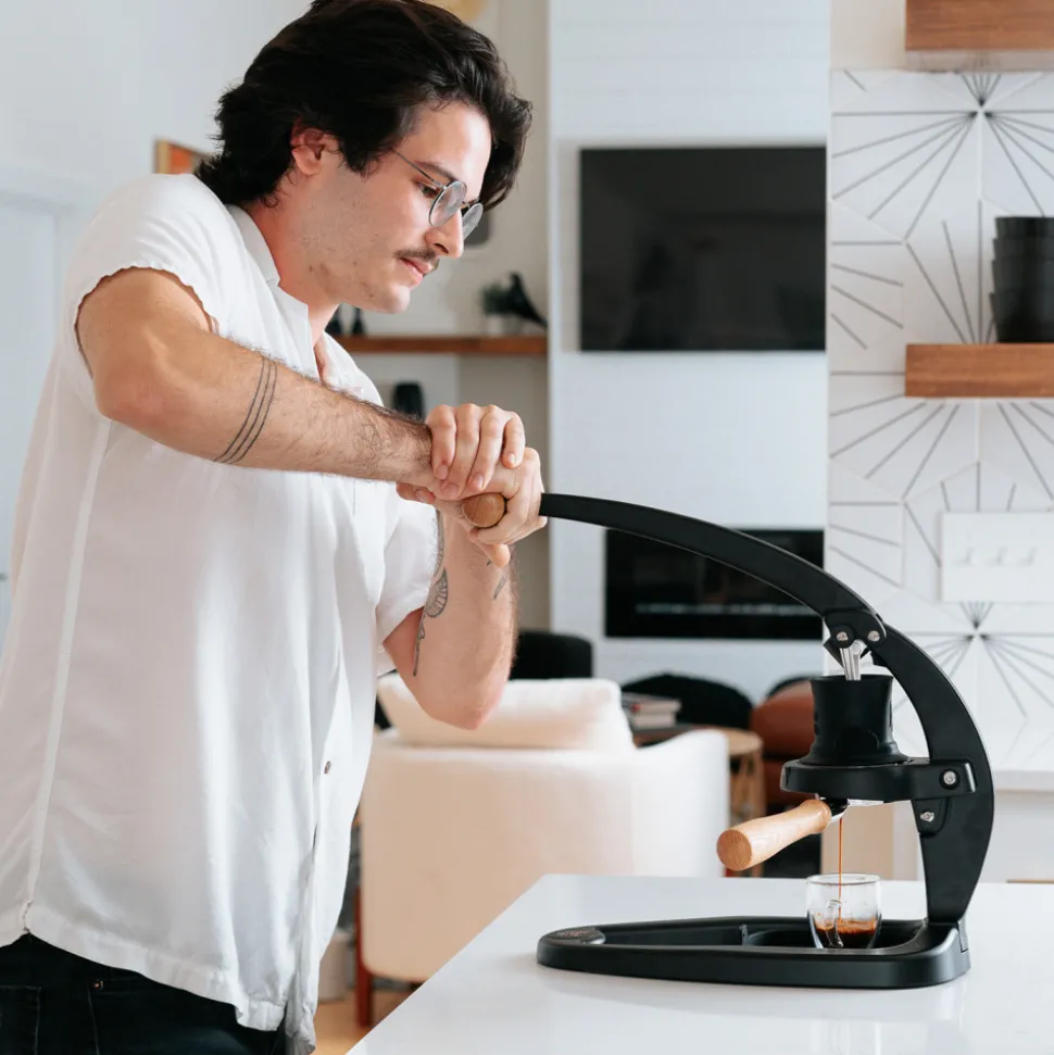 Flair 58x manuaalinen espressokeitin – musta