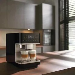 Miele CM 6360 MilkPerfection Obsidian Black kahviautomaatti – musta