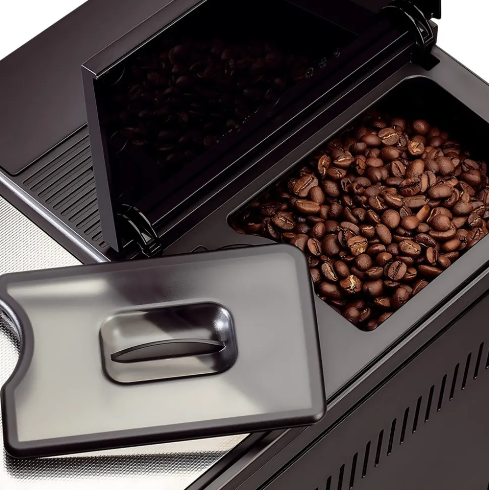 Nivona CafeRomatica NICR 825 kahviautomaatti – hopea