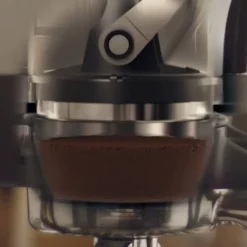 Sage the Oracle™ SES980BTR espressokeitin – musta tryffeli