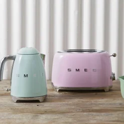 Smeg TSF01PKEU 50’s Retro Style leivänpaahdin – 950 W, pinkki