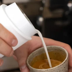 Subminimal FlowTip maitokannu (kahvaton), 450 ml – valkoinen