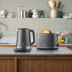 Vedenkeitin Electrolux Explore 7 E7K1-6BP