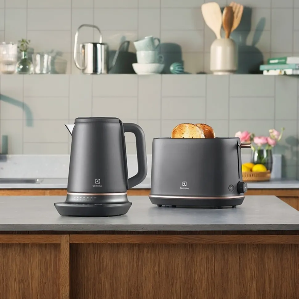 Vedenkeitin Electrolux Explore 7 E7K1-6BP
